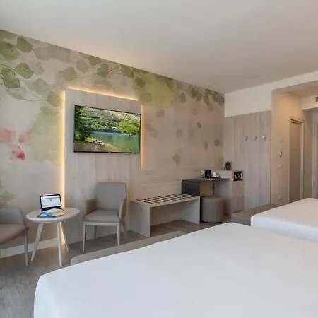 Hotel Doriana 3*