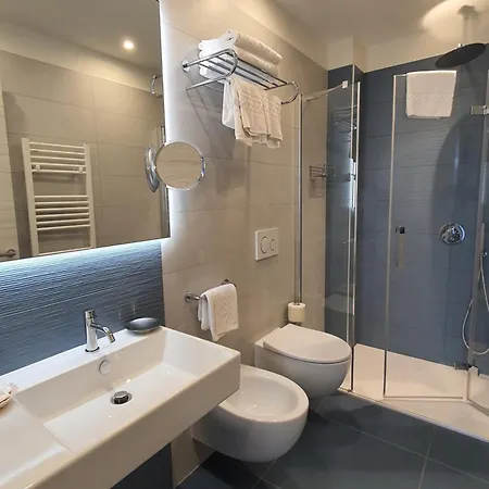 Doriana Hotel 3*