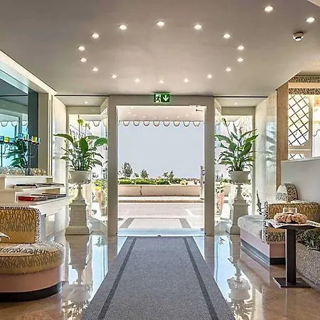 فندق Doriana 3*