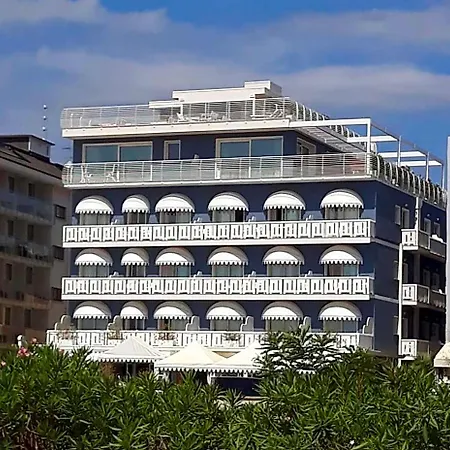 Otel Doriana 3*