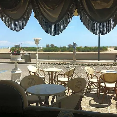 Doriana فندق كاوْرلي