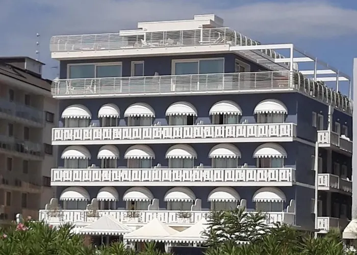 Отель Doriana 3*